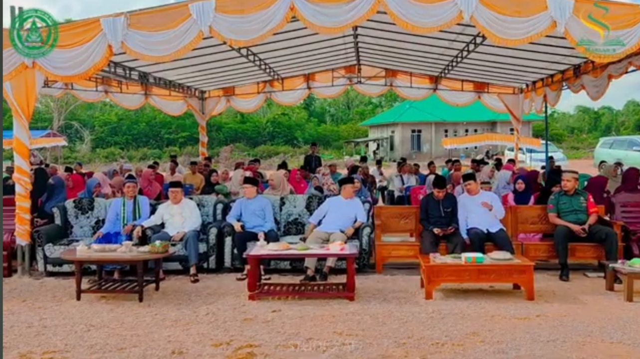 Haflatul Ikhtibar dan I'lan Al-Qur'an, Wisuda Tahfidz angkatan ke-2 dlm rangka Milad Pondok Pesantren Miftahul Ulum Daru Tahfidzil Qur'an was Sunnah (PPMU DARTAS) ke-3 
Dusun II Parit Gantung Desa Sungai Ungar Kec Kundur 